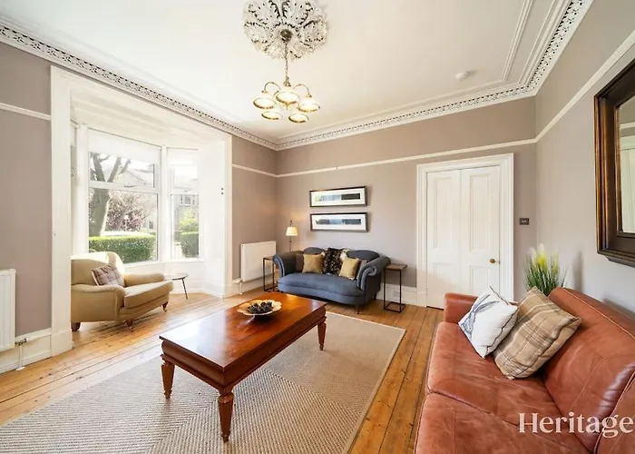 Fountainhall Luxury Townhouse, Aberdeen City Centre
